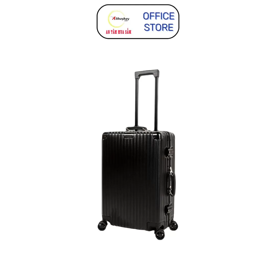 Luxury model Rimowa Classic tay da màu đen  2024